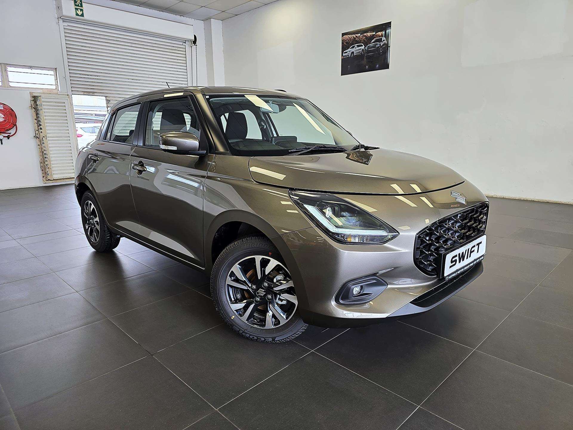 2025-MetallicMagmaGrey-Suzuki-