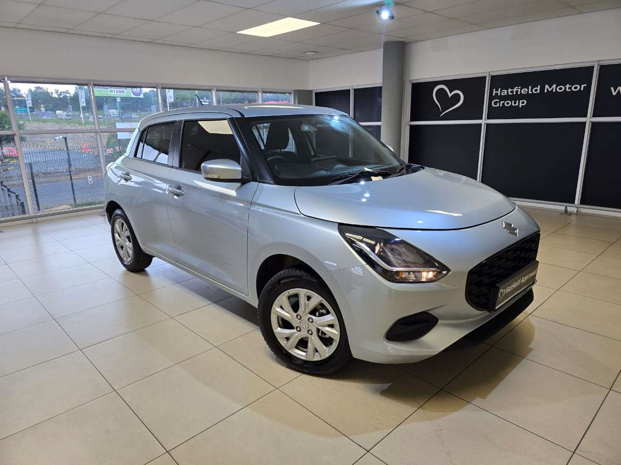 2025 Suzuki Swift 1.2 GL Auto Q2FyTGlzdGluZzo1ODEyMTY R249900