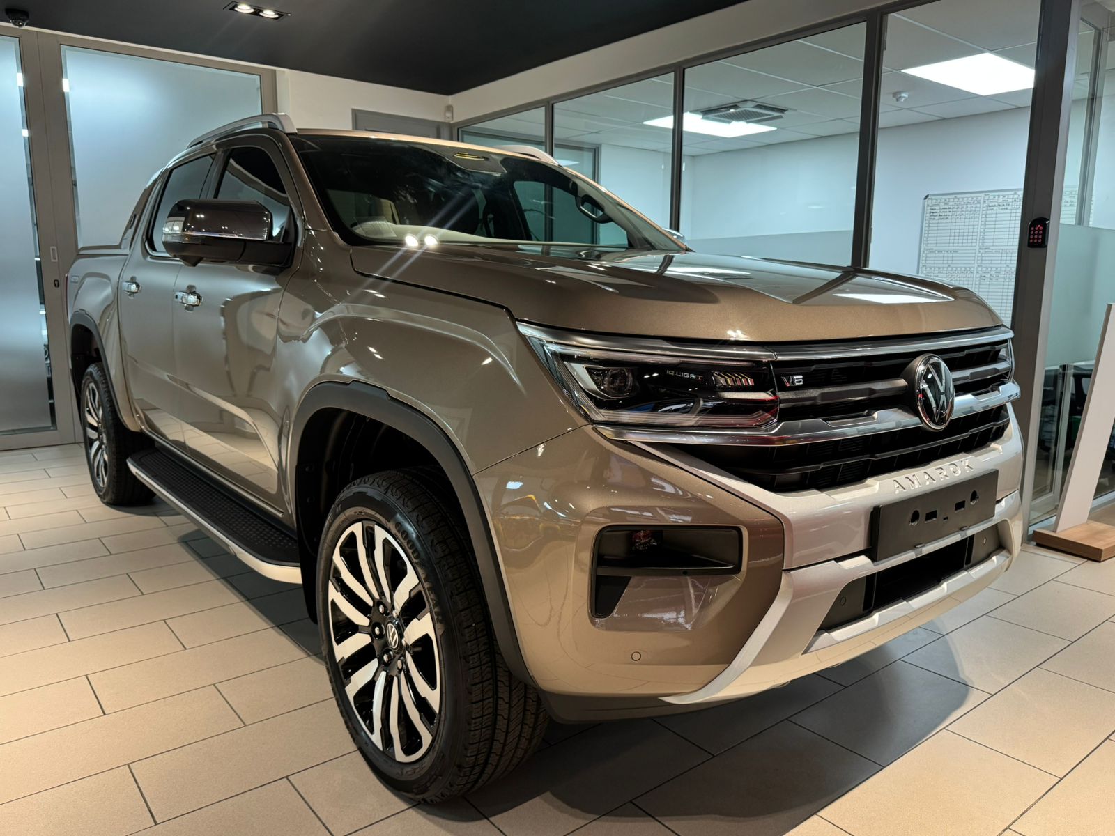 2025 Volkswagen Light Commercial Amarok  for sale - 01HVDEM013522