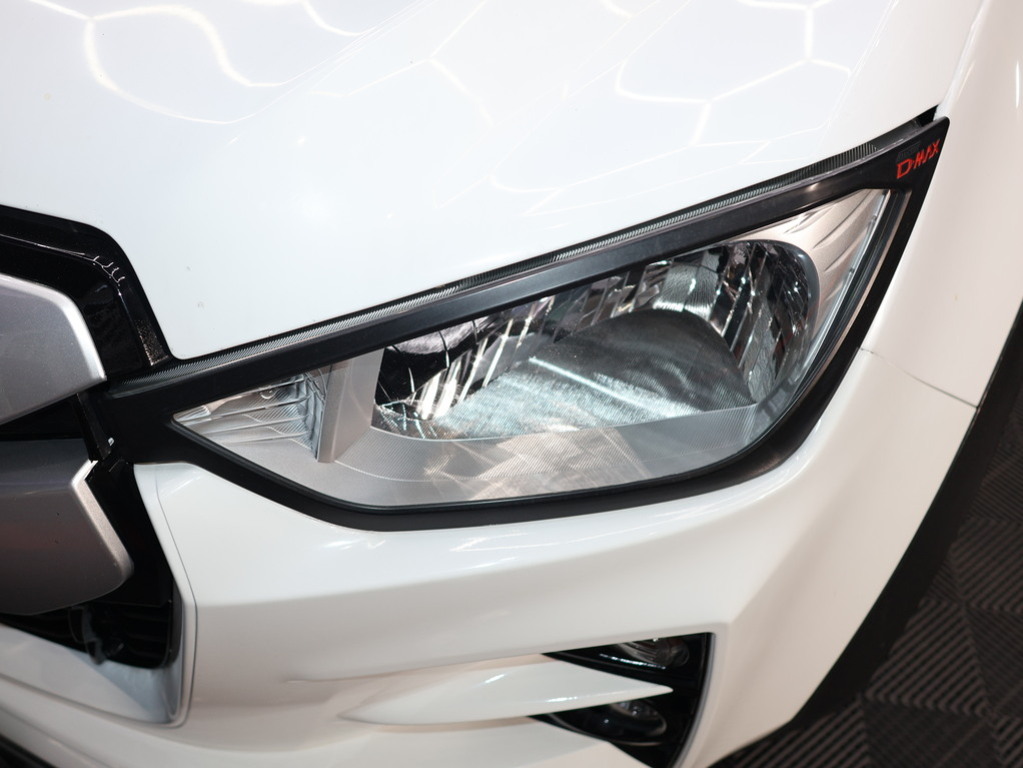 2022 Isuzu D-MAX Extended Cab 1.9 Ddi HR LS A/T E-Cab — image 6