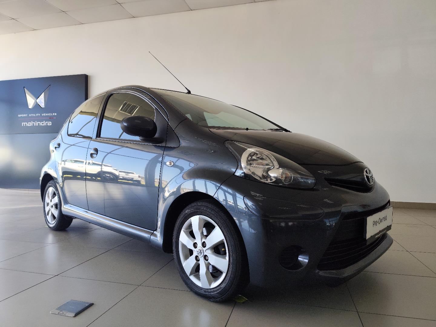 【20%OFF】5/31まで23,000→18,400円　Khago 2013 Toyota Aygo 1.0 Wild 5 Door Q2FyTGlzdGluZzo1NTgyNjg R99900