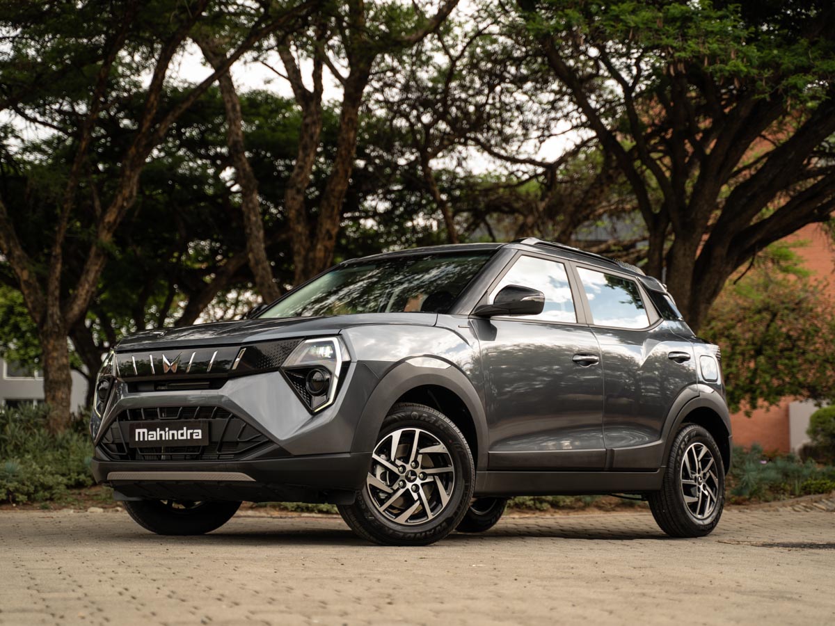 2026 Mahindra XUV 3XO 1.2T AX5 Auto Q2FyTGlzdGluZzo1NzA4MDg
