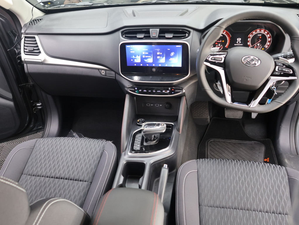 2026 LDV T60 Max Pro 4WD D/C 8 SPD ZF Automatic — image 8