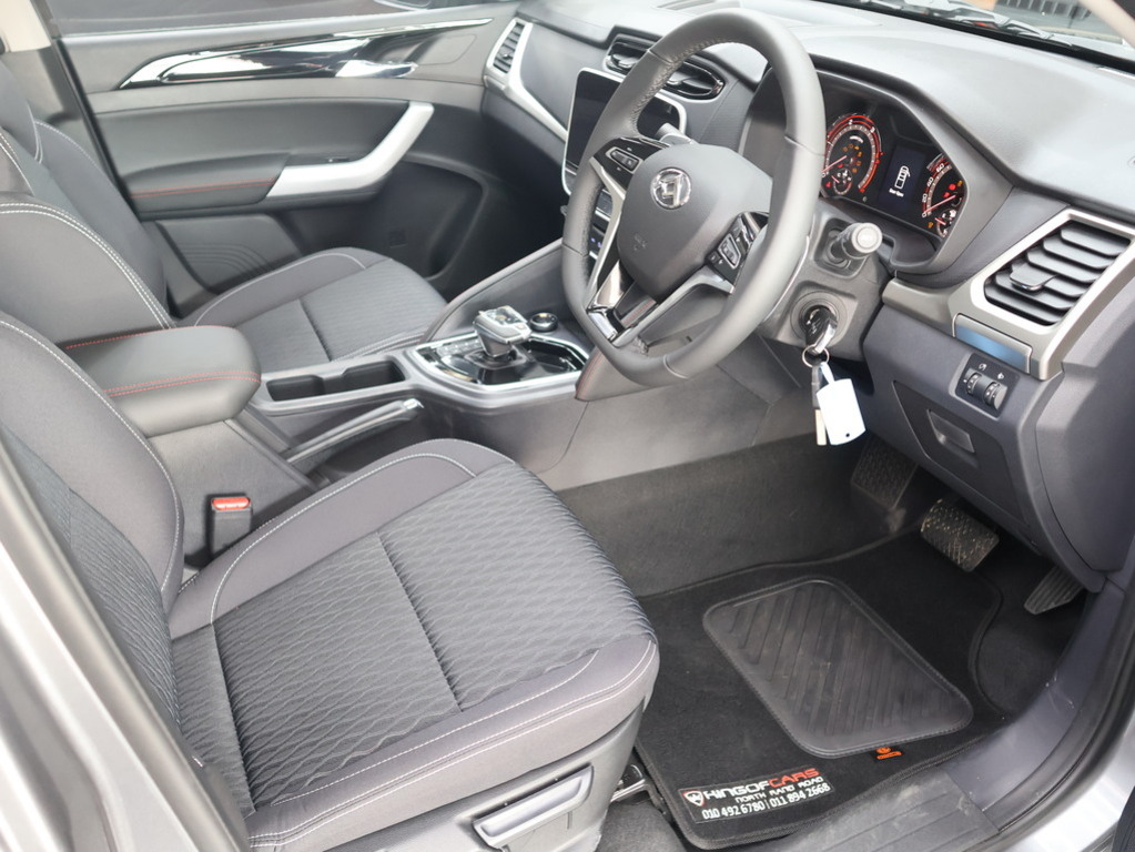 2026 LDV T60 Max Pro 4WD D/C 8 SPD ZF Automatic — image 9