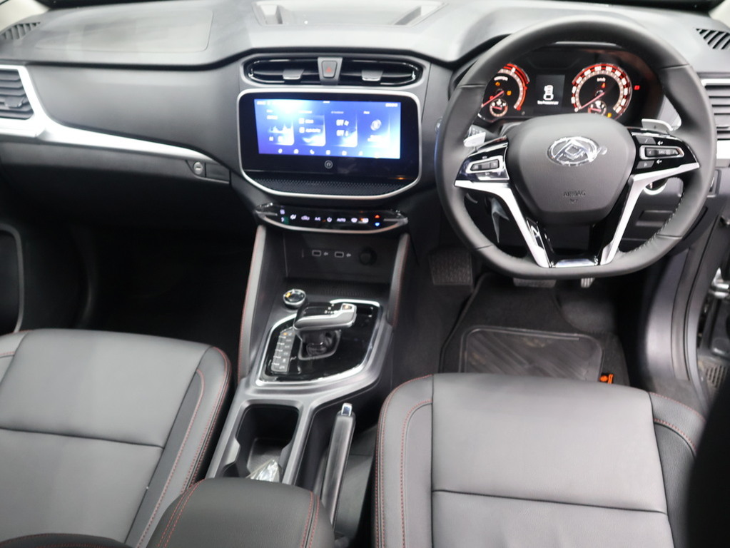 2026 LDV T60 Max Luxe 4WD D/C 8 SPD ZF Automatic — image 8
