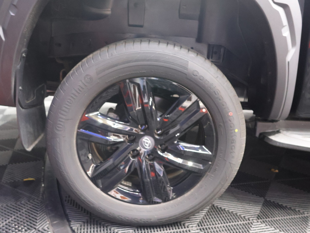 2026 LDV T60 Max Luxe 4WD D/C 8 SPD ZF Automatic — image 7