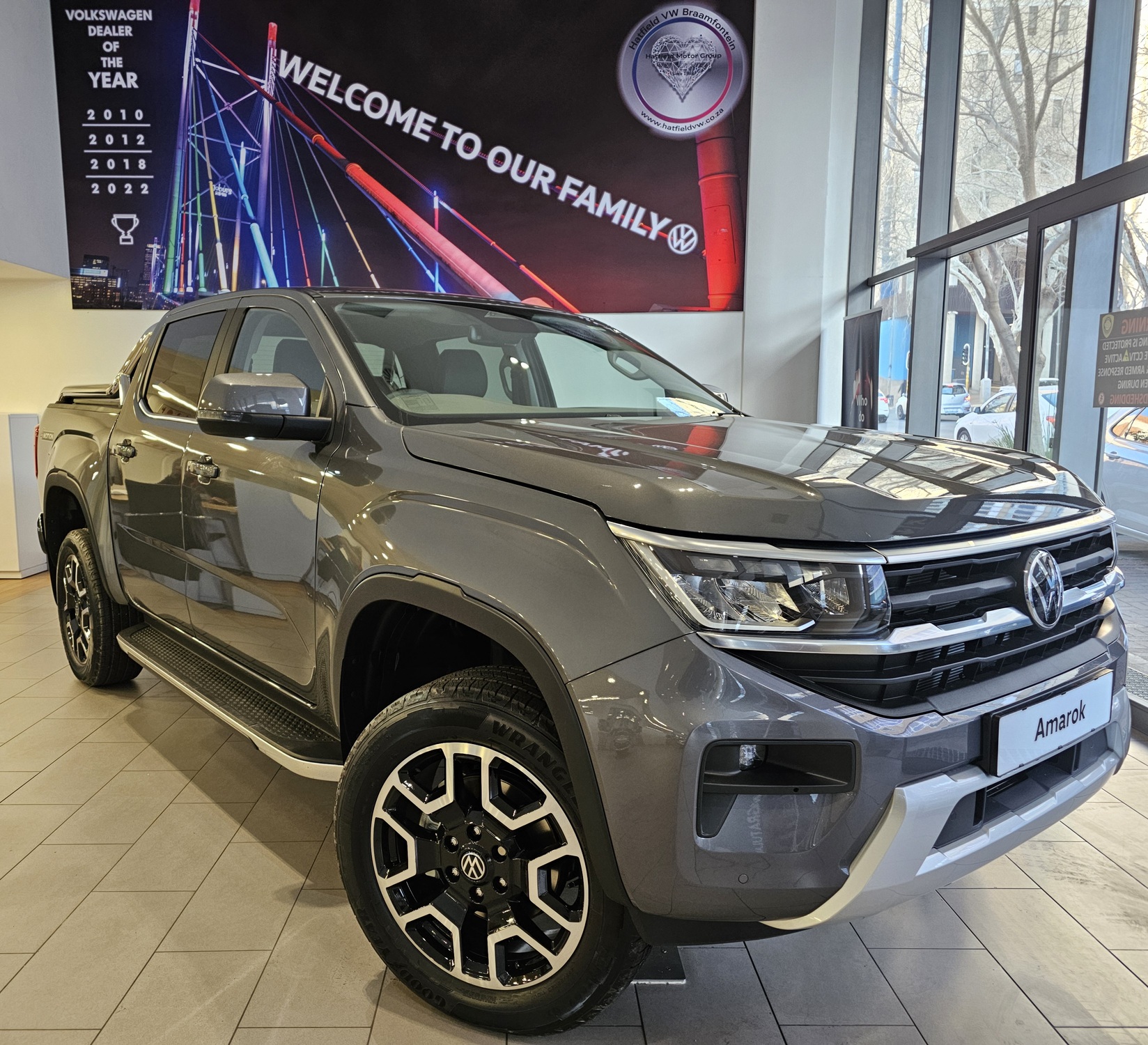 2025 Volkswagen Light Commercial Amarok  for sale - 8271000