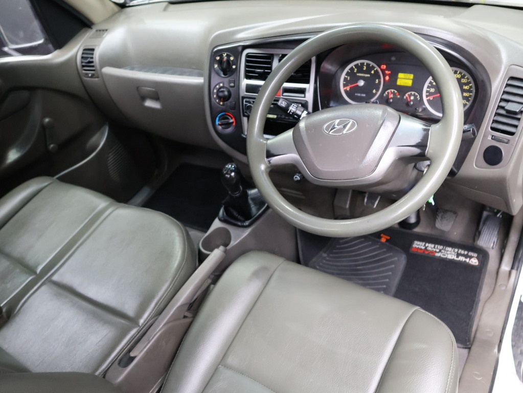 2020 Hyundai H100 Bakkie 2.6D Deck — image 8