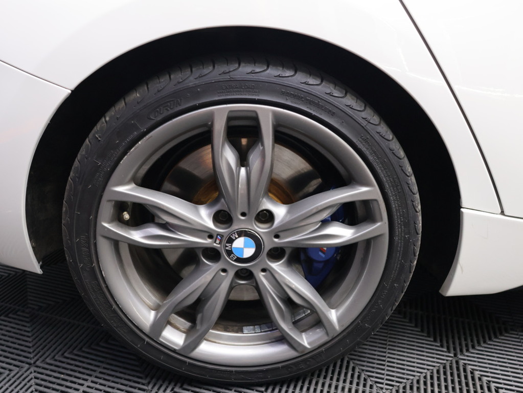 2018 BMW 1 Series M140i 5-door Sports-Auto — image 7