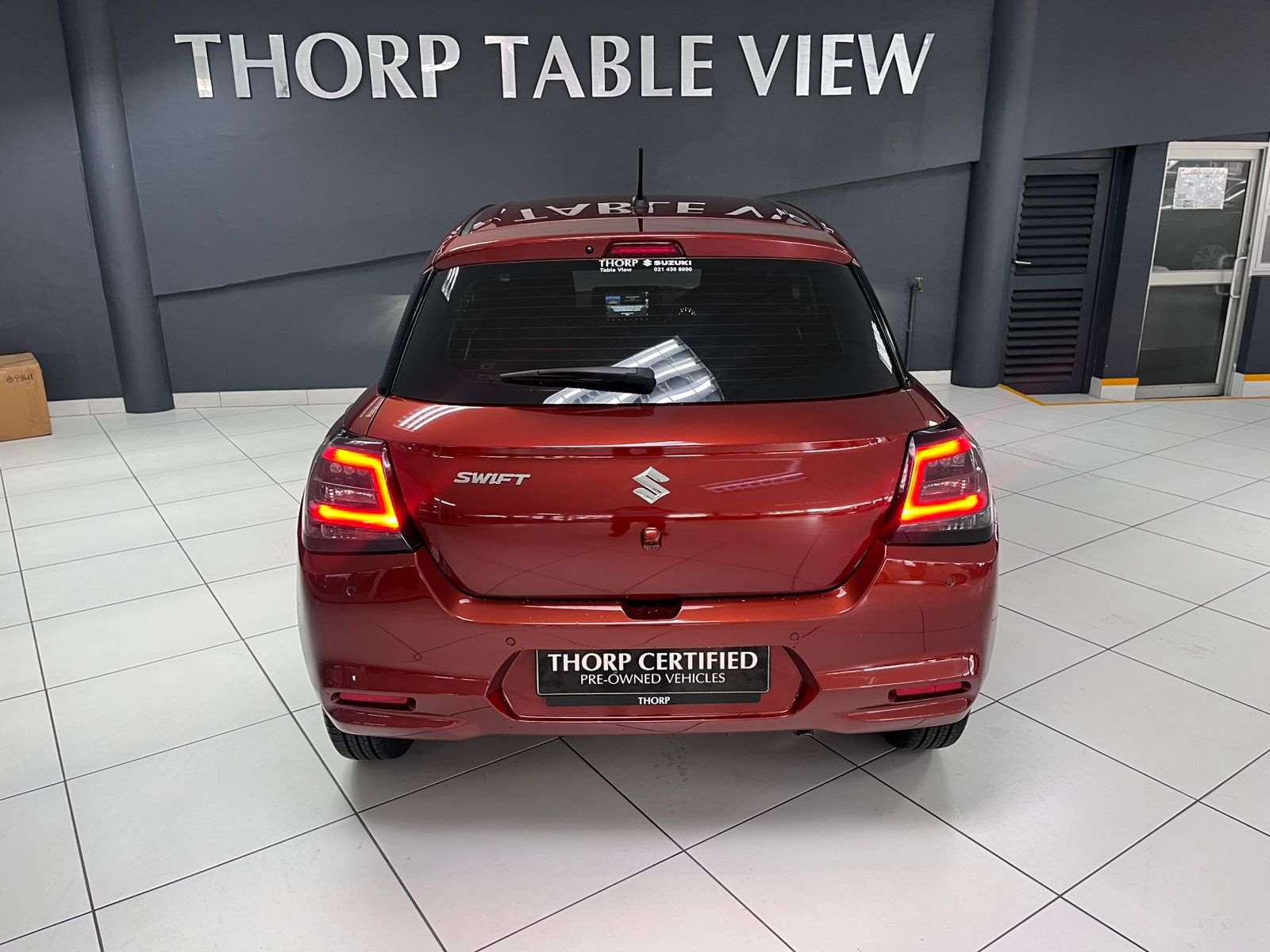 Suzuki Swift 1.2 GLX MT - Image 9