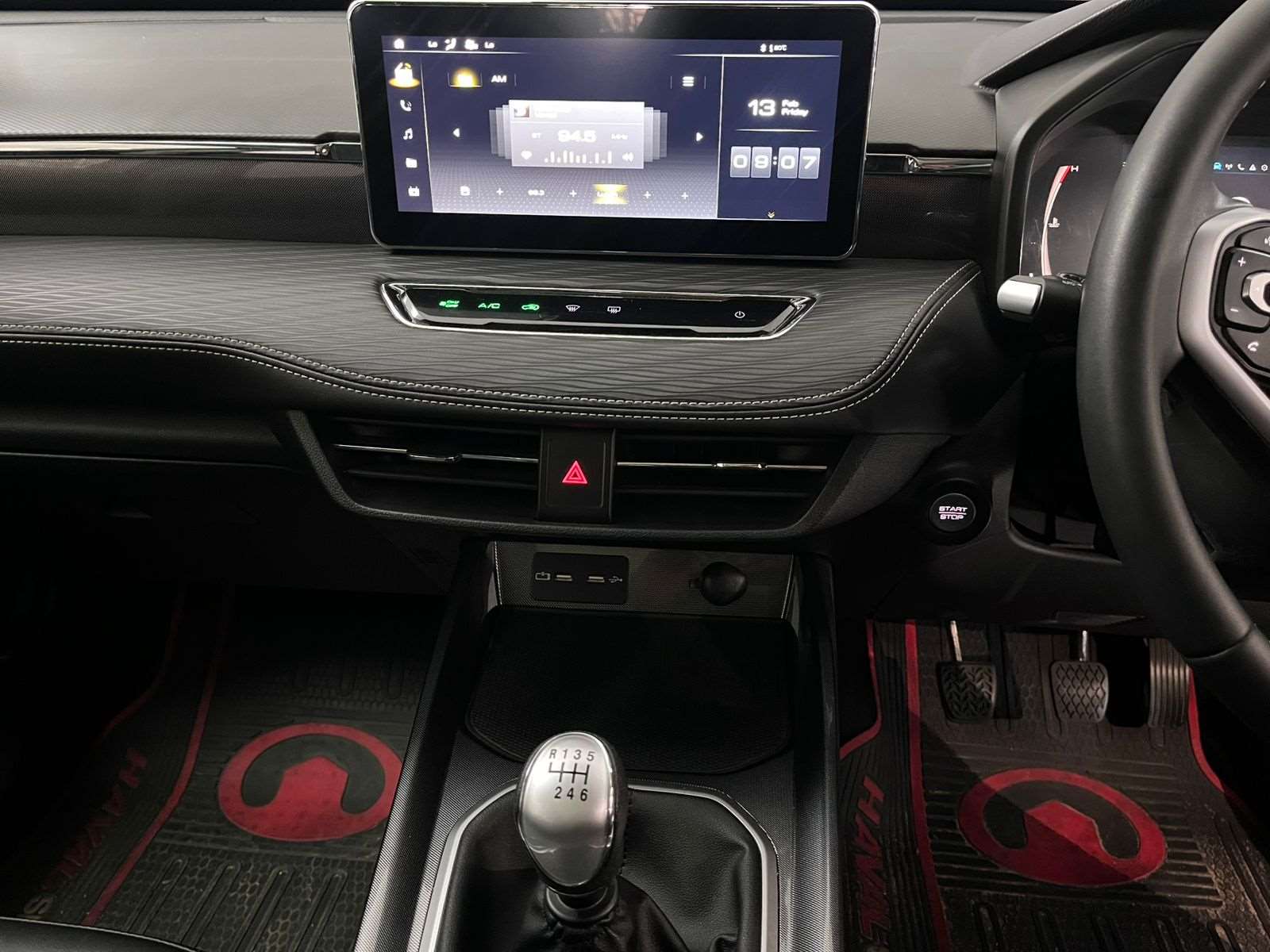 Haval Jolion 1.5T Luxury - Image 4