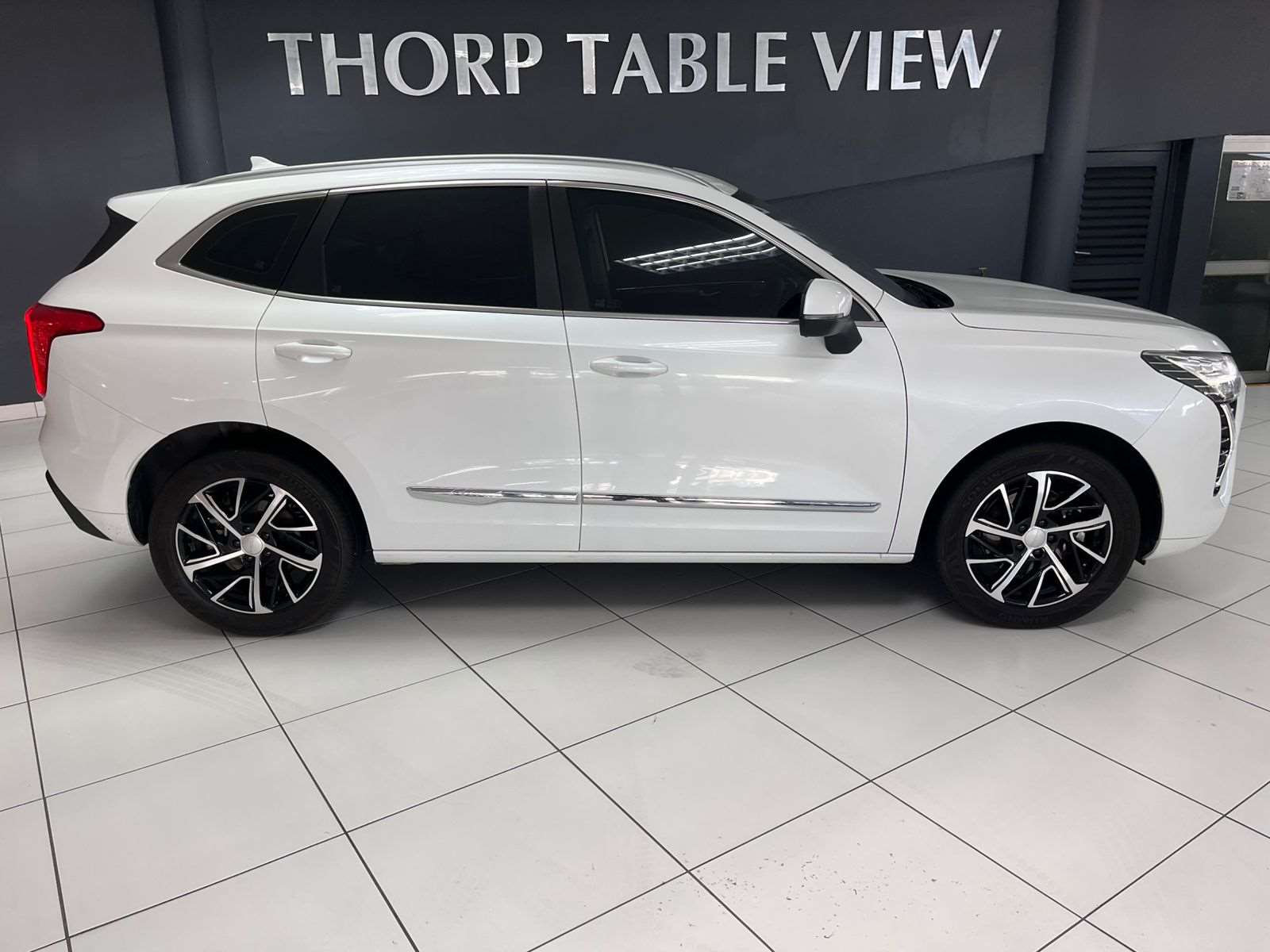 Haval Jolion 1.5T Luxury - Image 6