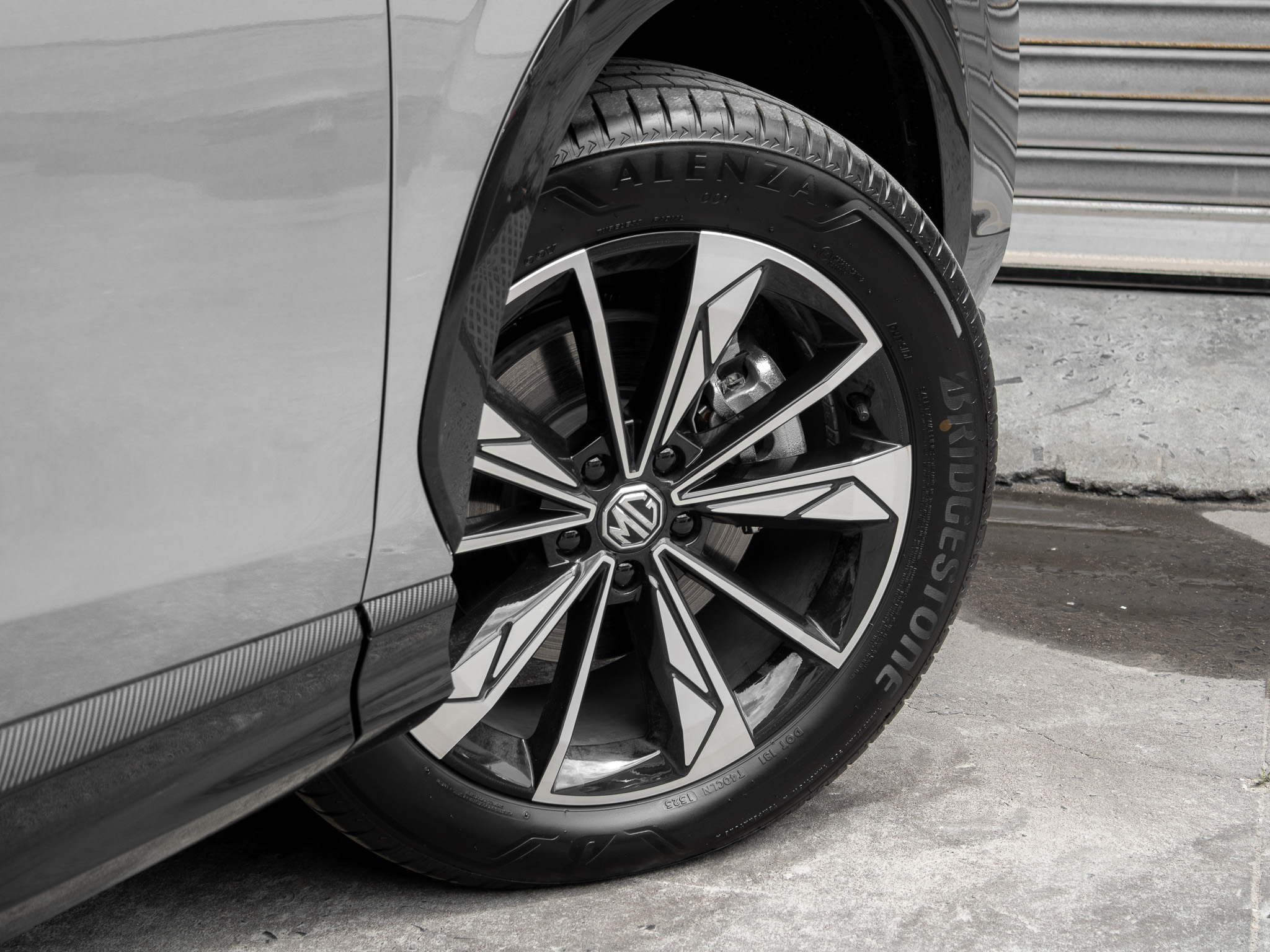 MG HS 2.0T AT Comfort - Image 3