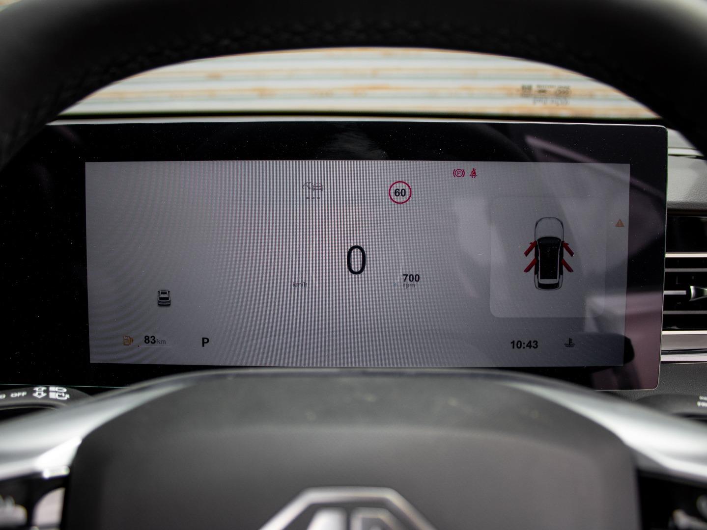 MG HS 2.0T AT Luxury - Image 16