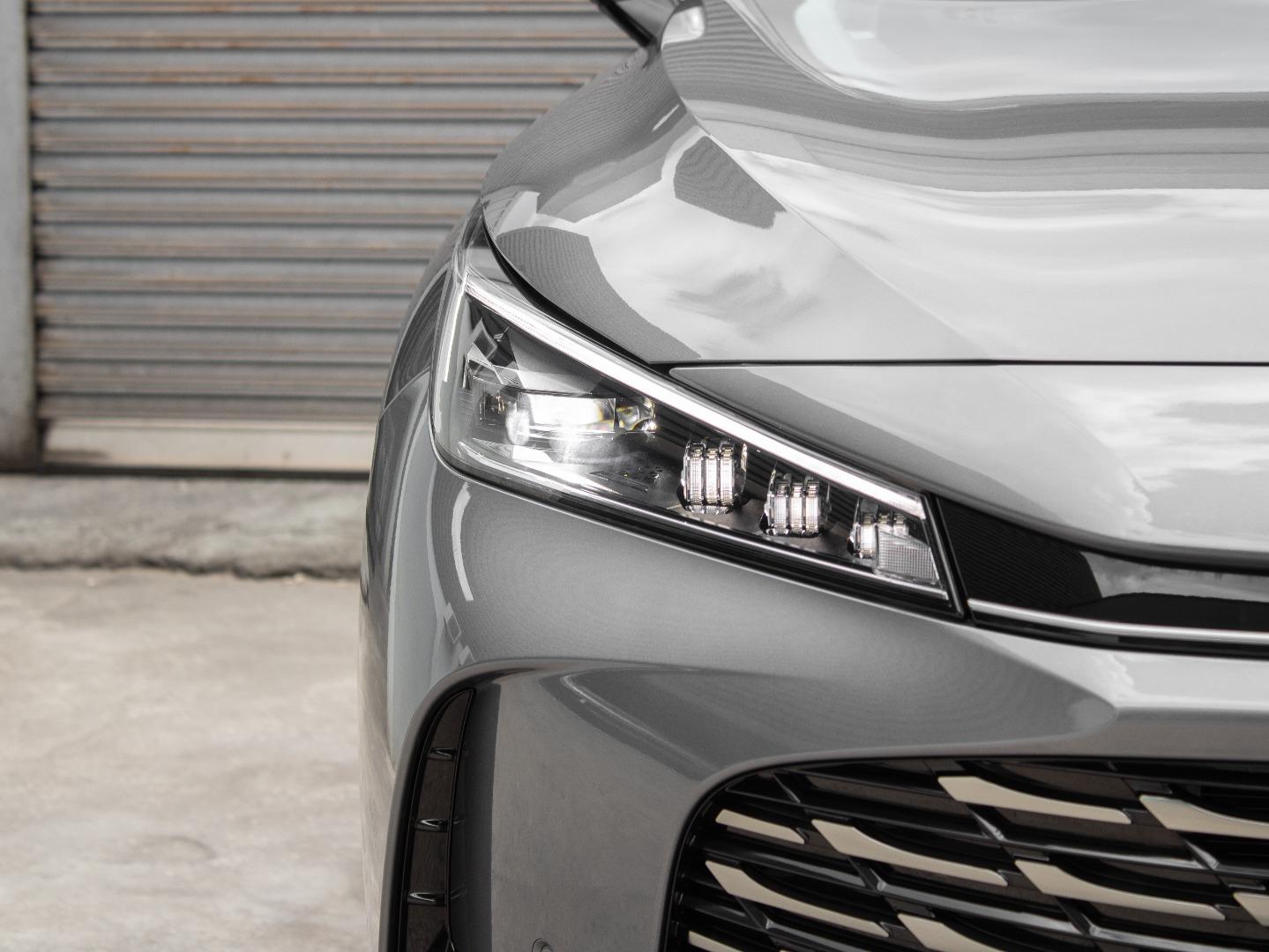 MG HS 2.0T AT Luxury - Image 7