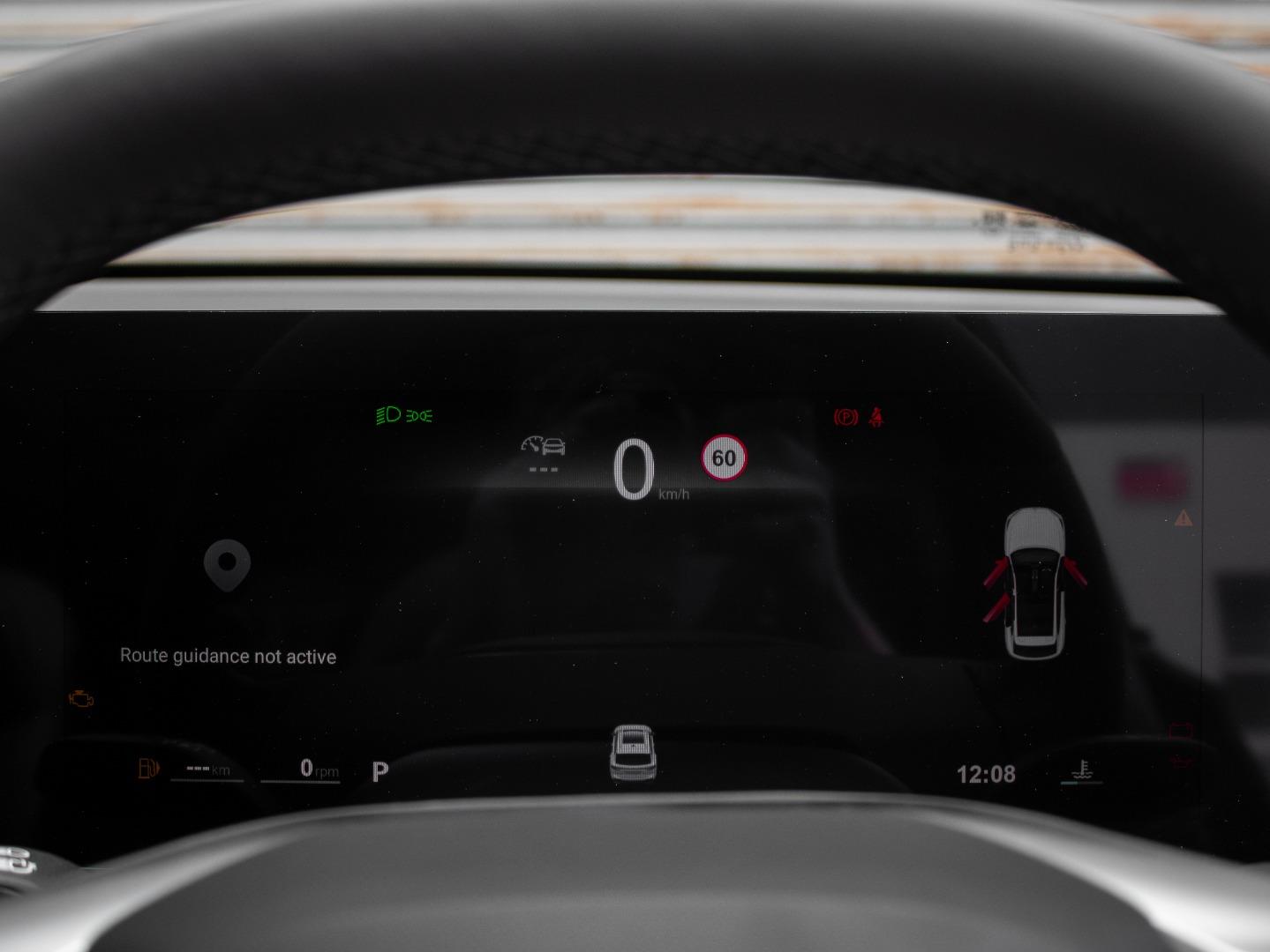 MG HS 2.0T AT Luxury - Image 13