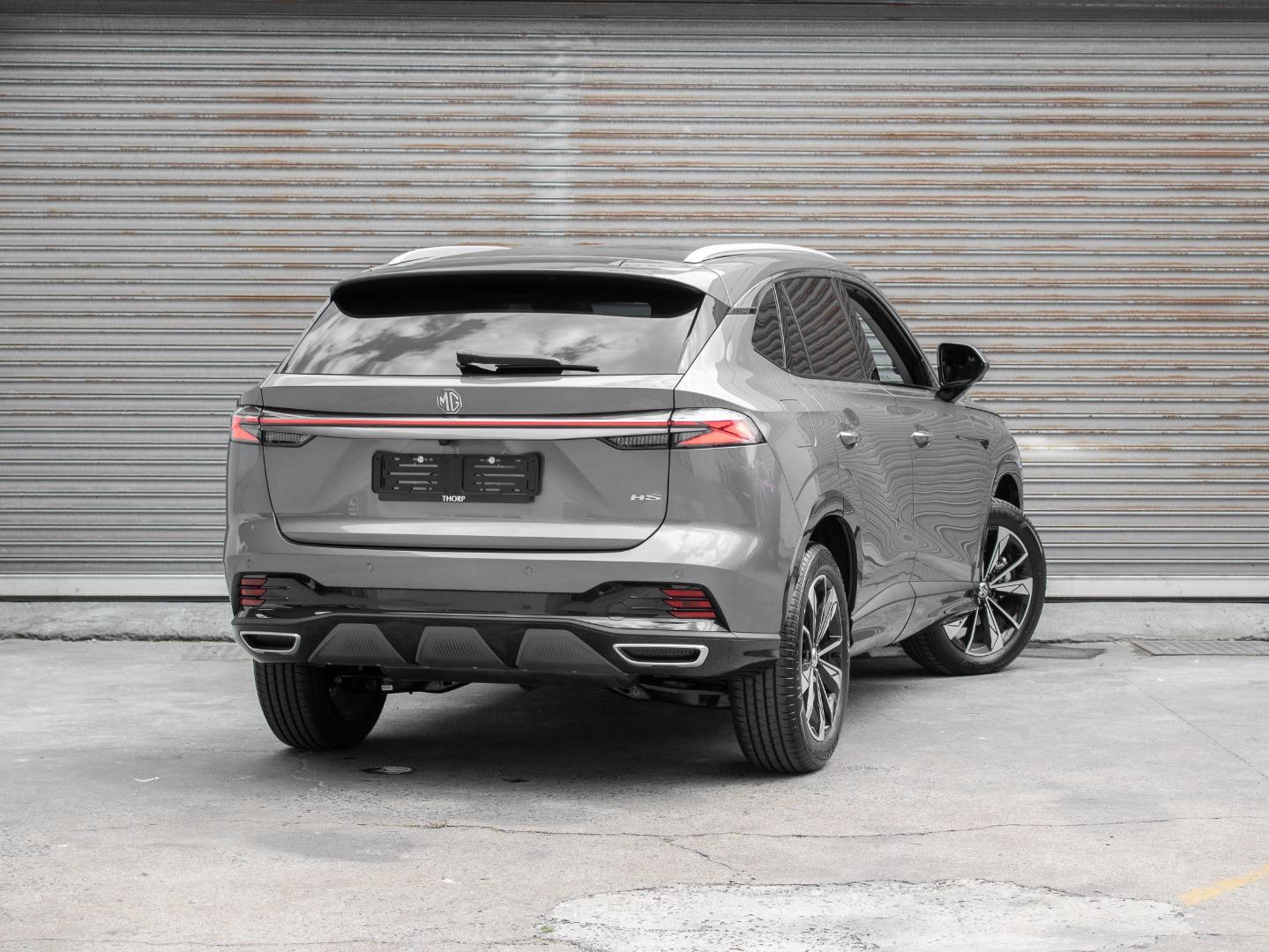 MG HS 2.0T AT Luxury - Image 10