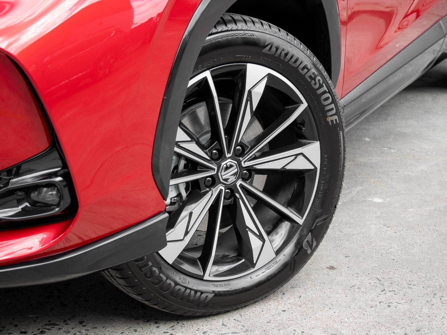 MG HS 2.0T AT Luxury - Image 8