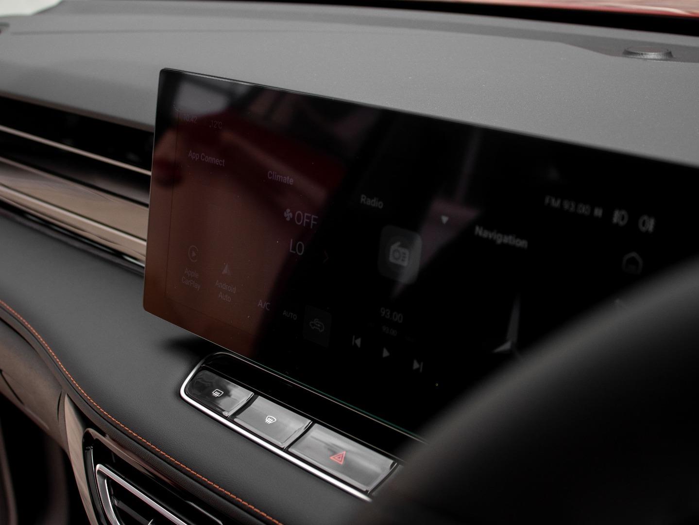 MG HS 2.0T AT Luxury - Image 12