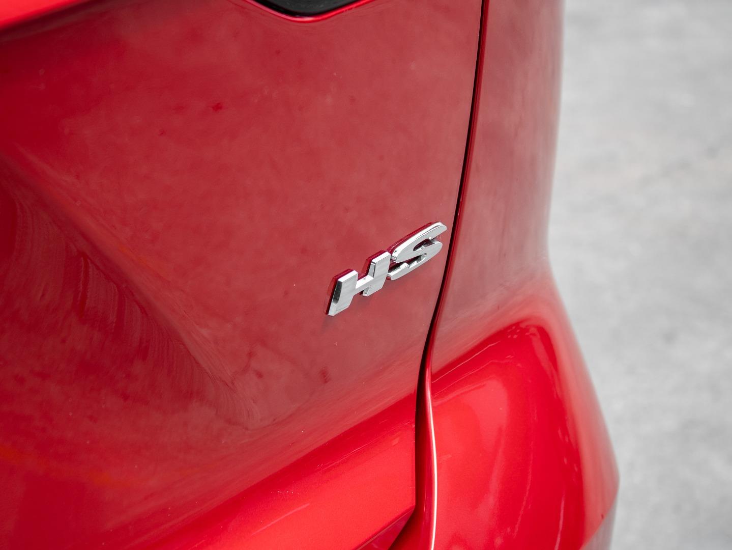 MG HS 2.0T AT Luxury - Image 9