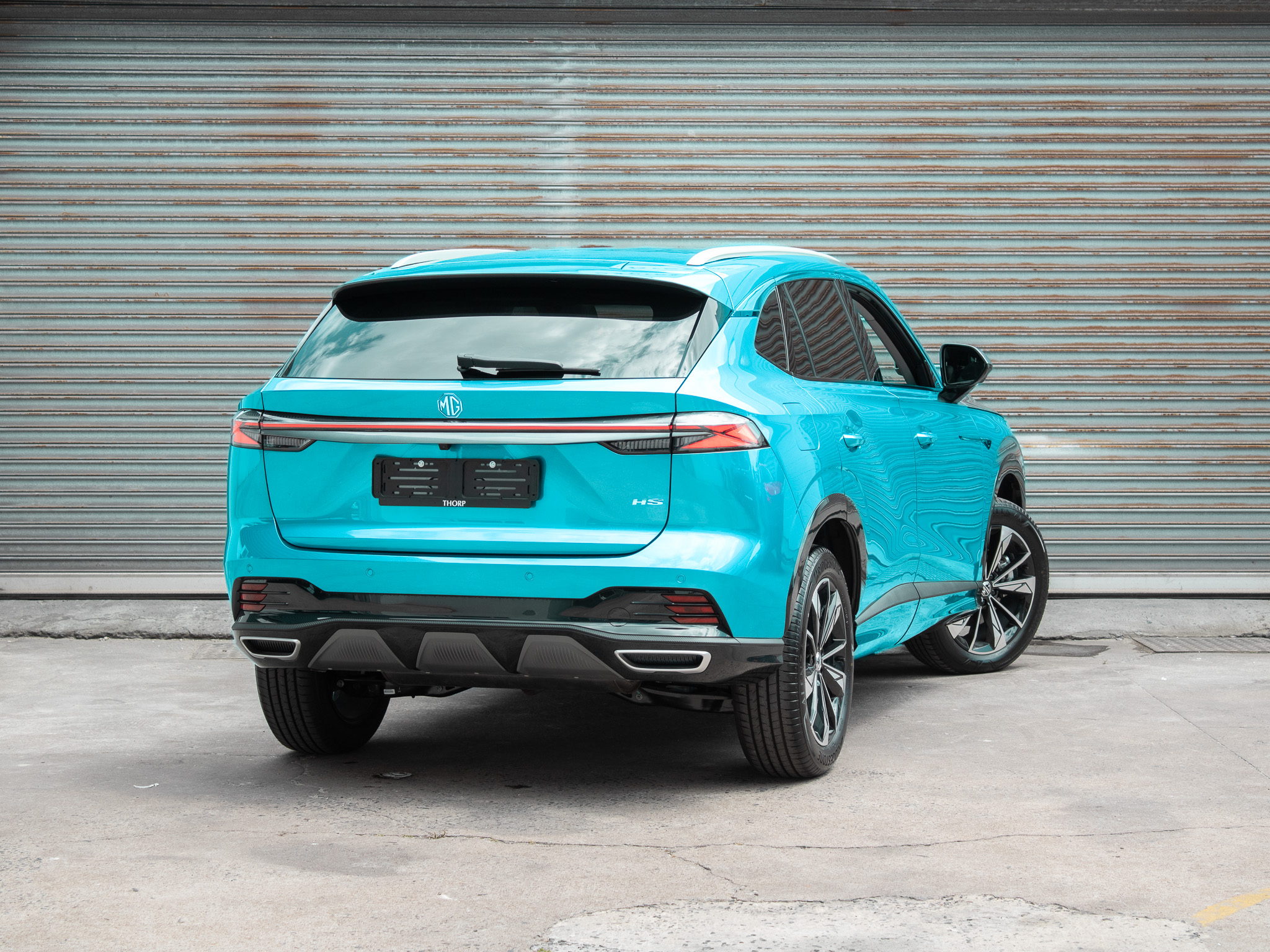 MG HS 2.0T AT Luxury - Image 3