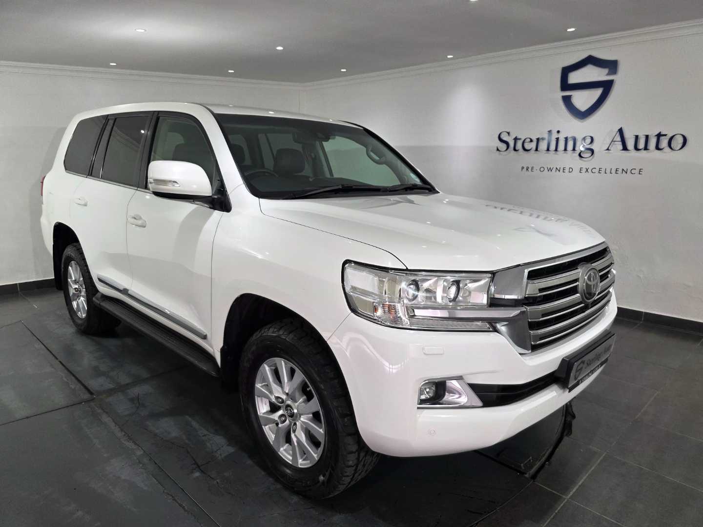 Toyota Land Cruiser 200 4.5D-4D V8 VX