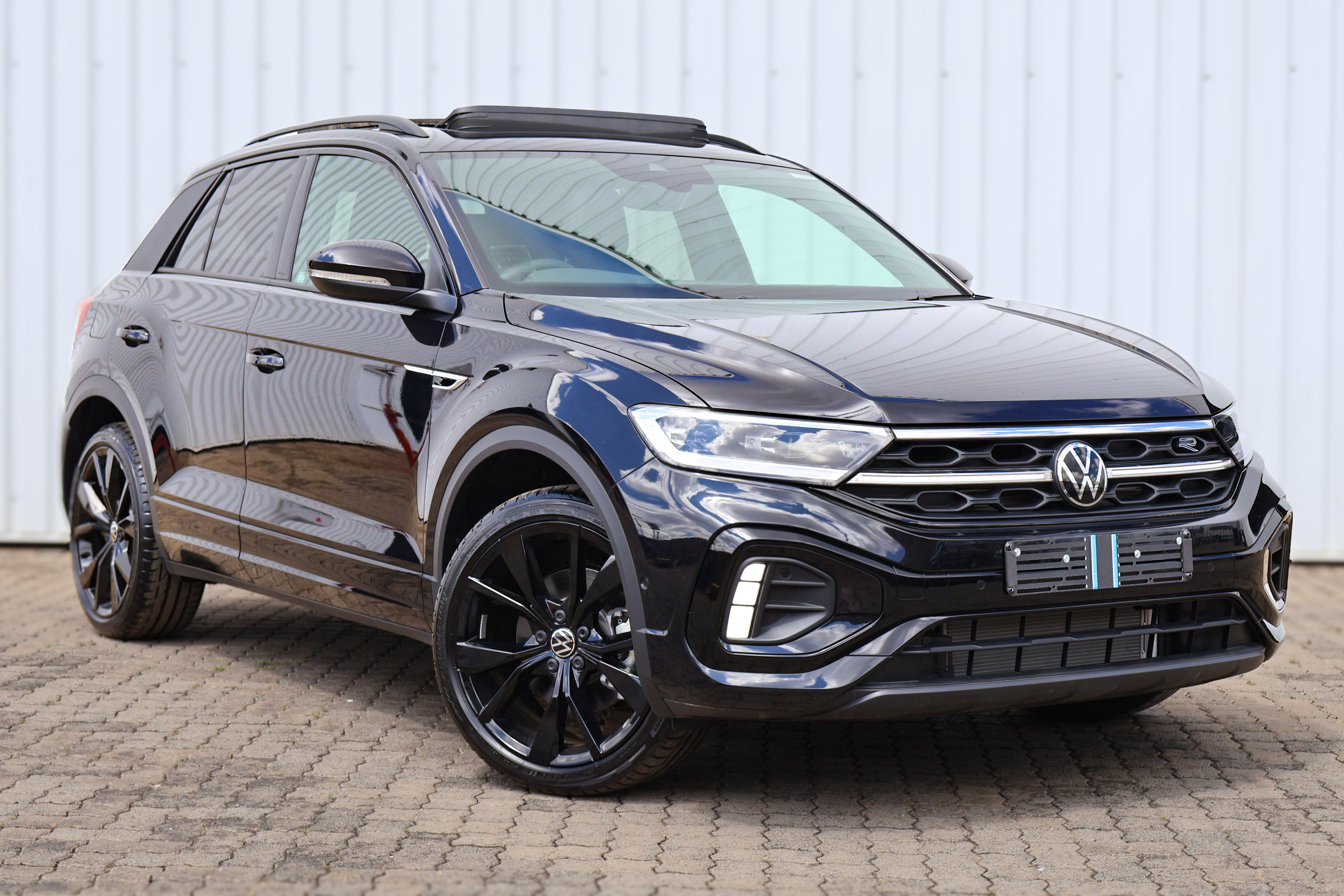 2026 Volkswagen VW T-Roc 2.0 TSi 4Motion R-Line DSG ...