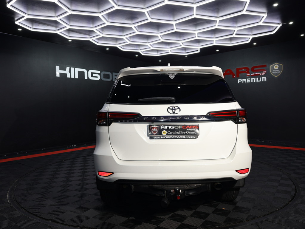 2019 Toyota Fortuner 2.8GD-6 R/B A/T — image 5