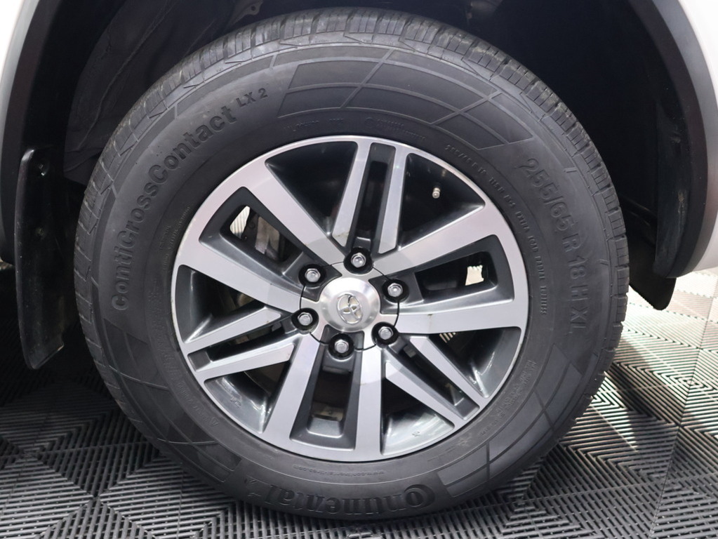 2019 Toyota Fortuner 2.8GD-6 R/B A/T — image 7