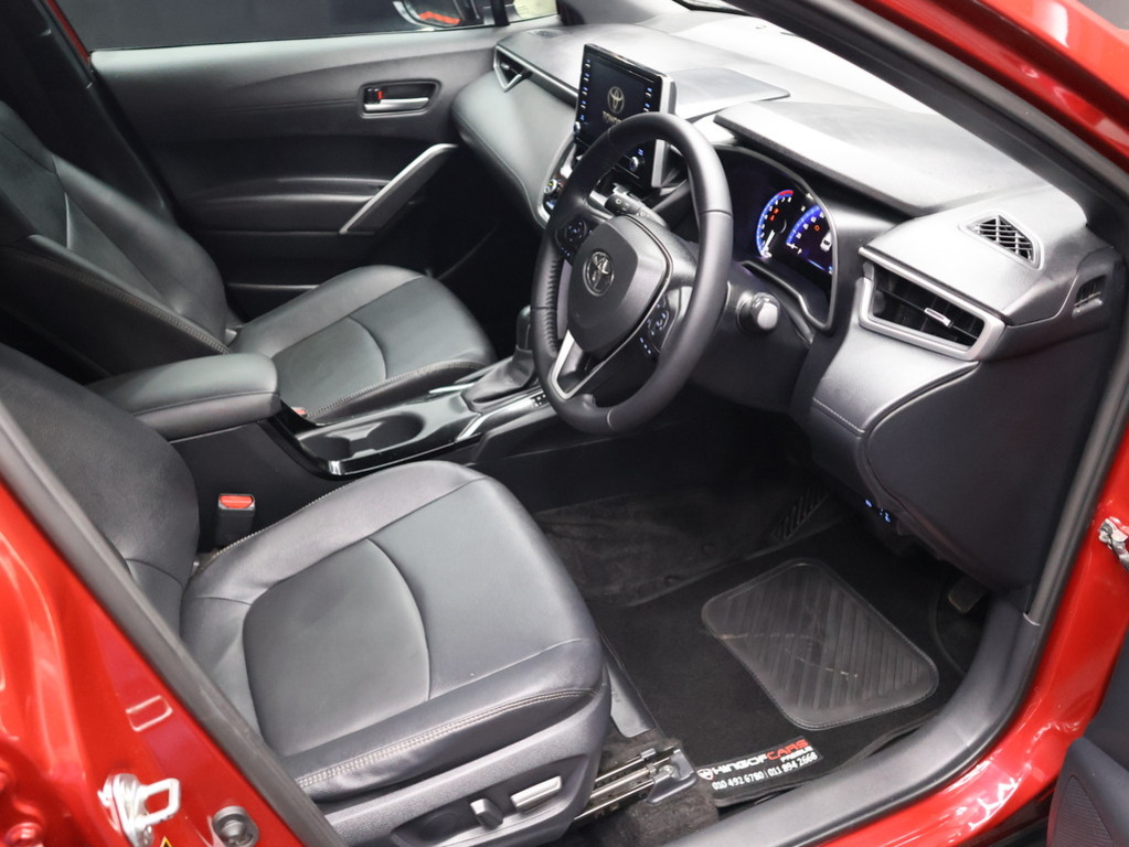 2022 Toyota Corolla Cross 1.8 XR CVT — image 9
