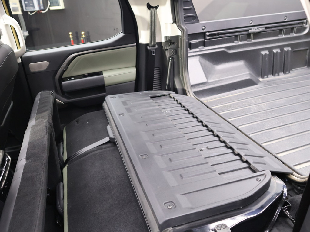 2026 LDV Terron 9 2.5D Flagship 4WD 8 SPD ZF Automatic — image 9