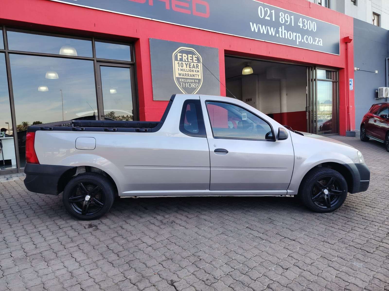 Nissan NP200 1.6 P/U S/C - Image 4