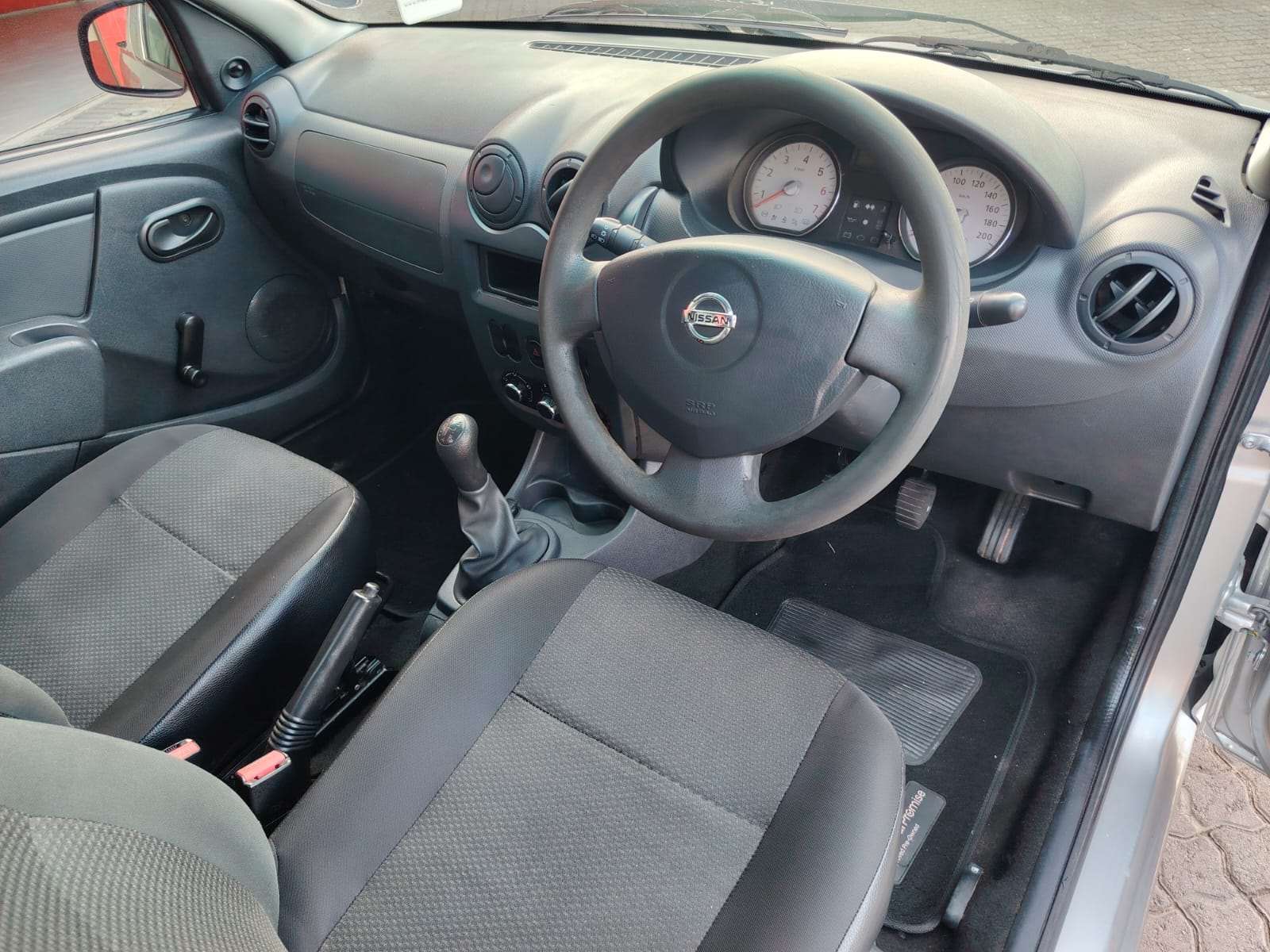 Nissan NP200 1.6 P/U S/C - Image 9