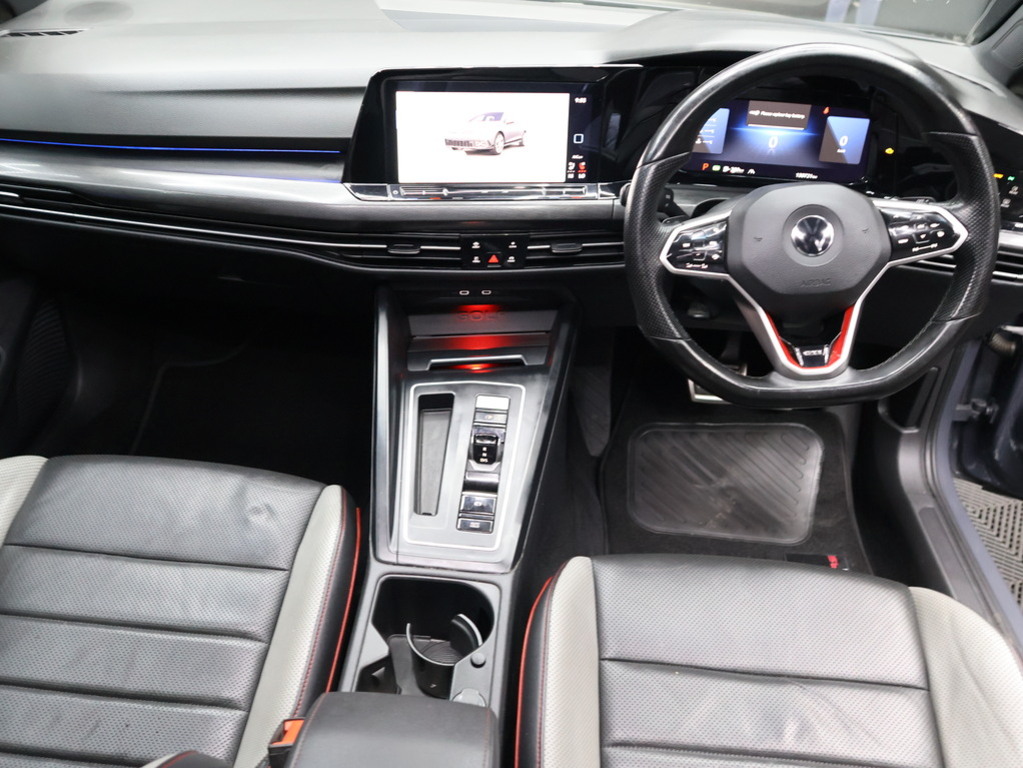 2021 Volkswagen Golf 8 GTI 2.0 TSI DSG — image 11