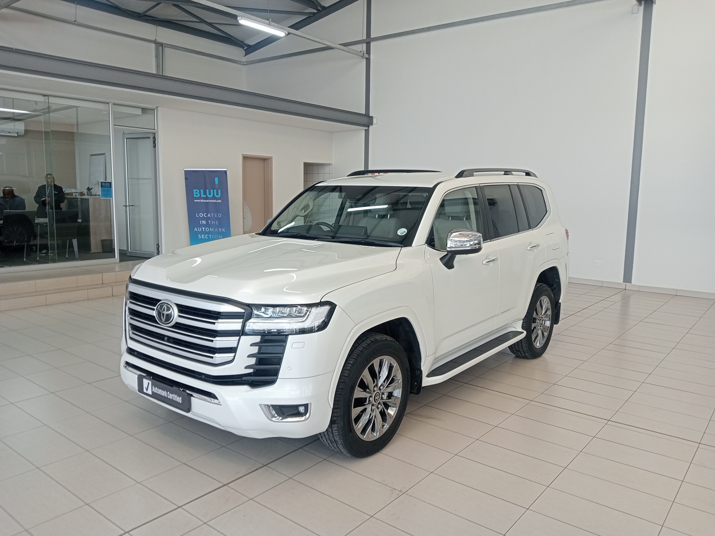 Toyota Land Cruiser 300 V6 3.3D ZX