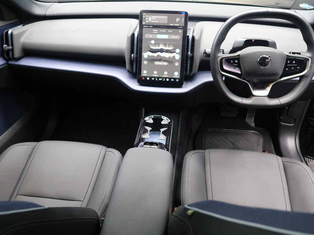 2024 Volvo EX30 Ultra Twin Motor Performance — image 8
