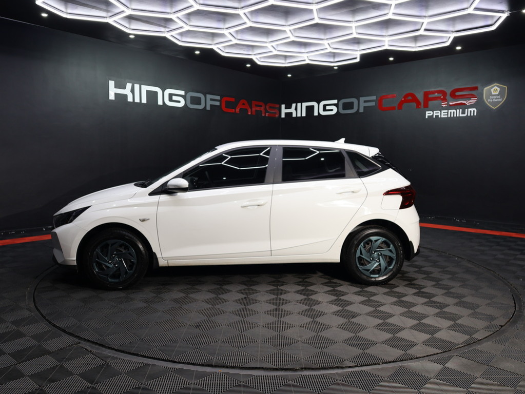 2022 Hyundai i20 1.2 Motion — image 8