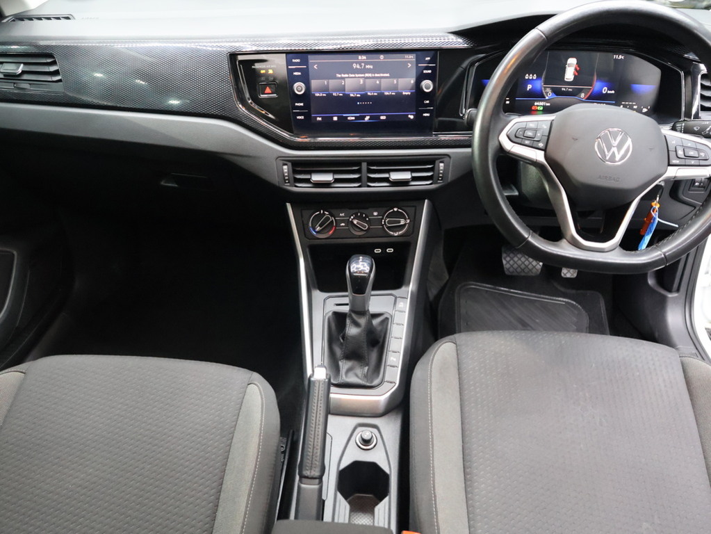 2024 Volkswagen Polo Hatch 1.0 TSI Life DSG — image 11