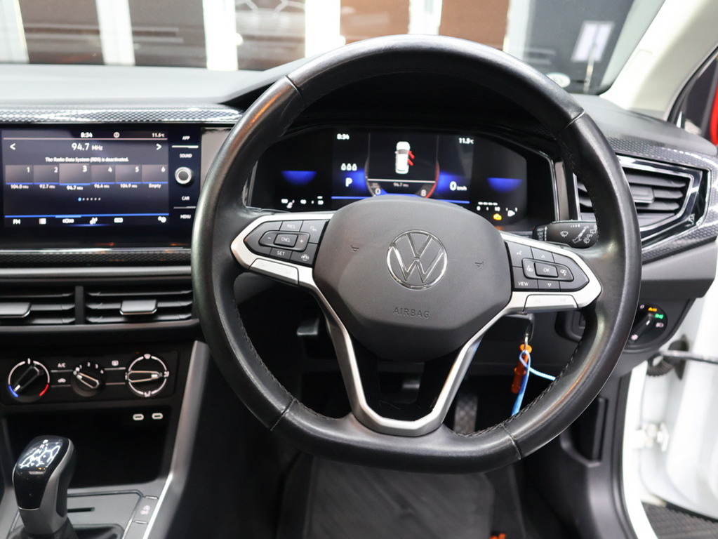 2024 Volkswagen Polo Hatch 1.0 TSI Life DSG — image 13