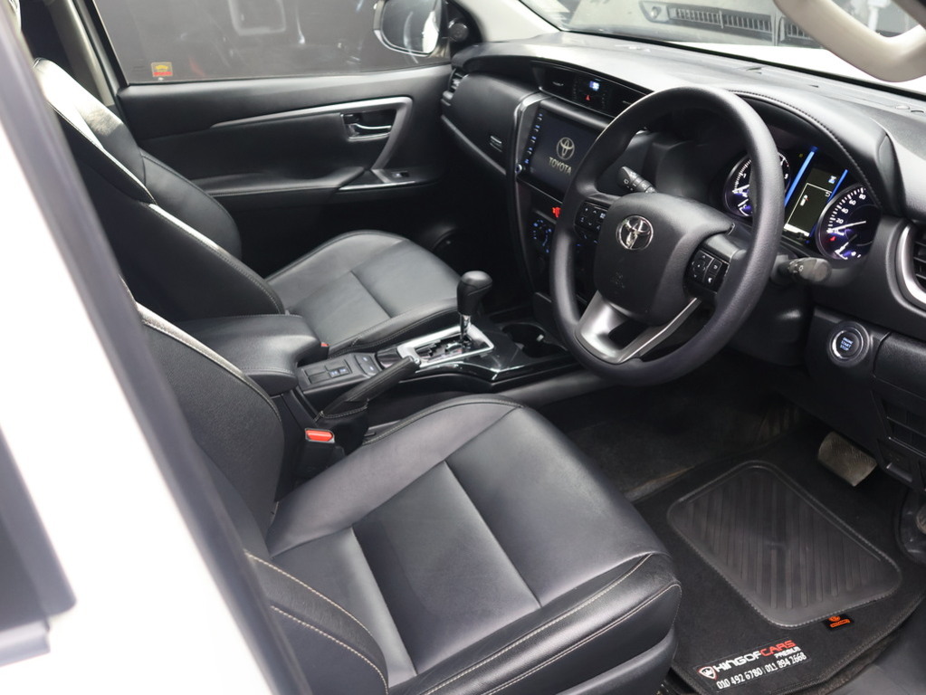2025 Toyota Fortuner 2.4 GD-6 RB 6AT — image 12