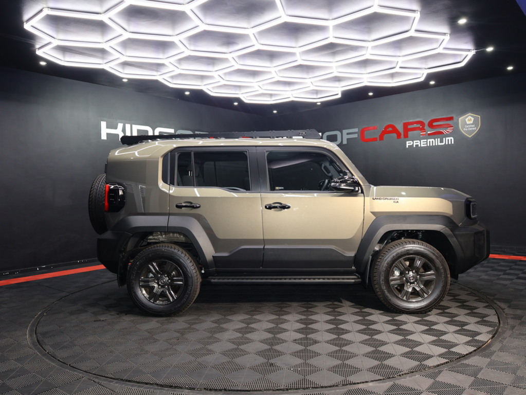 2026 Toyota Land Cruiser FJ 4X4 6AT GX — image 7