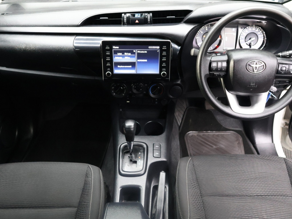 2022 Toyota Hilux Xtra Cab 2.4 GD-6 RB Raider 6AT — image 11