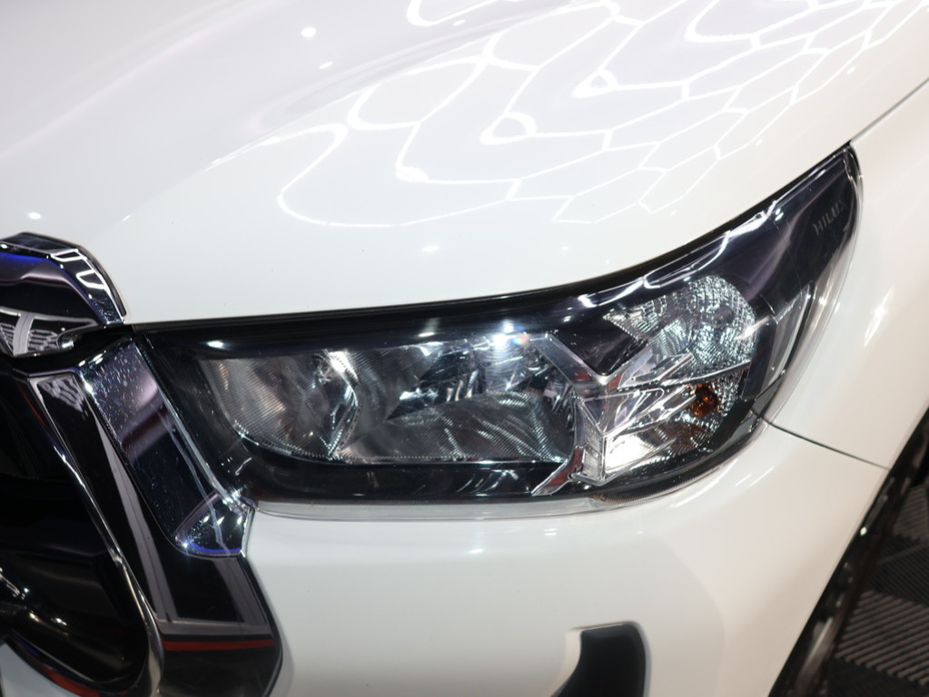 2022 Toyota Hilux Xtra Cab 2.4 GD-6 RB Raider 6AT — image 9