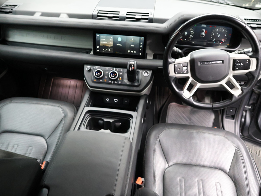 2021 Land Rover Defender 110 D240 SE X Dynamic (177KW) — image 8
