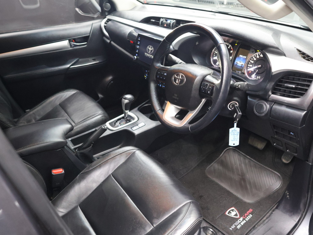 2022 Toyota Hilux Double Cab 2.8GD6 4X4 Raider AT — image 12