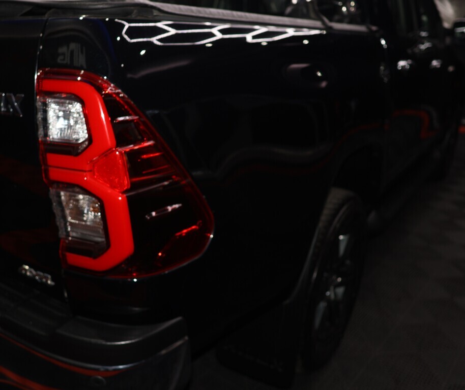 2022 Toyota Hilux Double Cab 2.8GD6 4X4 Raider AT — image 11