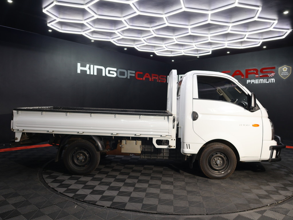2022 Hyundai H100 Bakkie 2.6D Deck — image 7