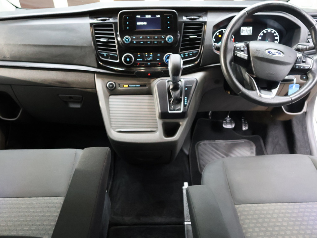 2021 Ford Tourneo Custom Custom 2.0TDCi Trend A/T (96KW) — image 9
