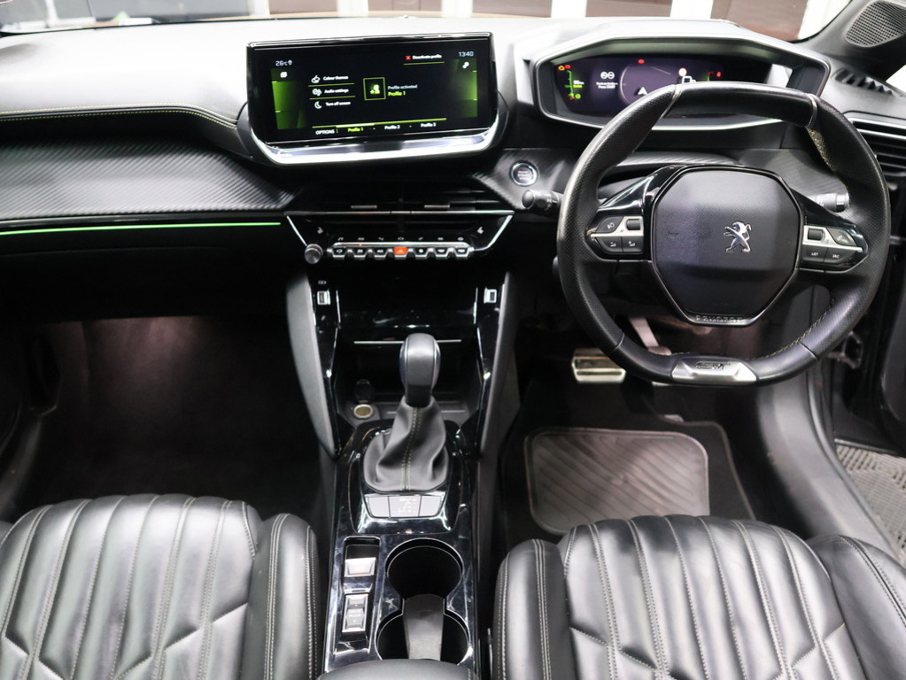 2023 Peugeot 208 GT-LINE 1.2T GT Auto — image 9