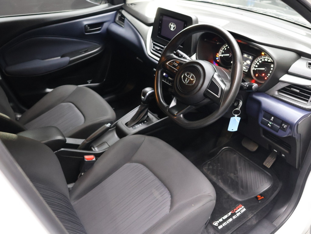 2023 Toyota Starlet 1.5L Xs 4AT — image 10